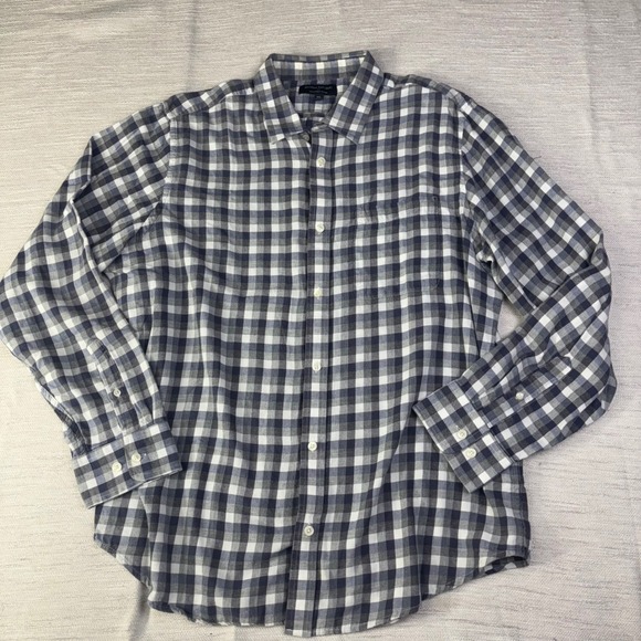 Banana Republic Mens XL Lightweight Flannel Gingham Button Down Shirt Preppy - Picture 2 of 8